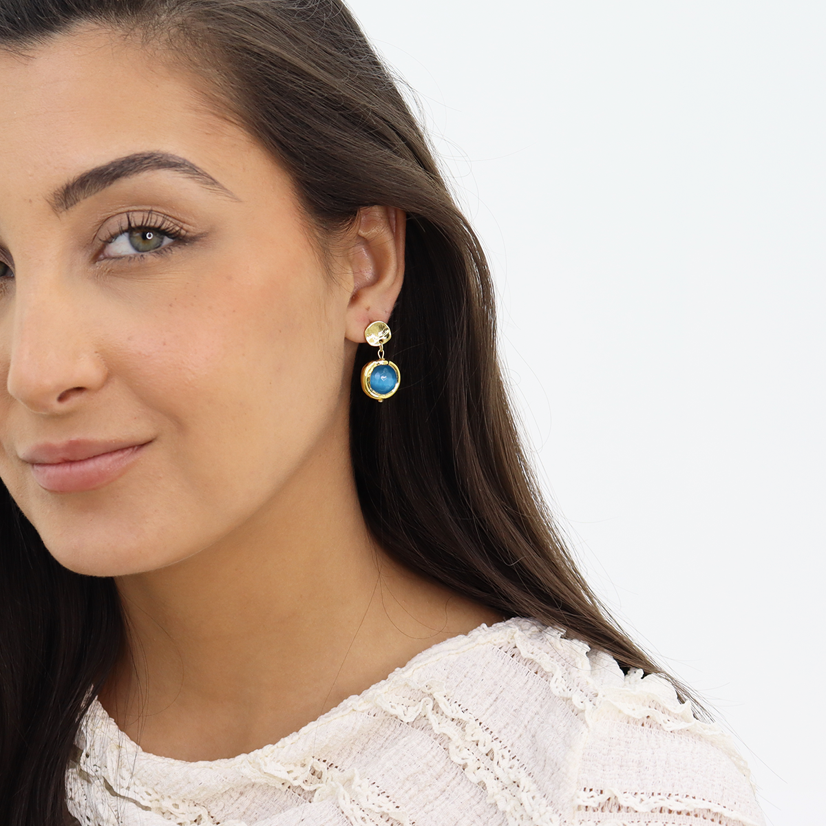 KARINE SULTAN - Vente Boucles d'oreilles pendantes - Boucles d'oreilles Coriandoli : accessoire coloré et élégant5