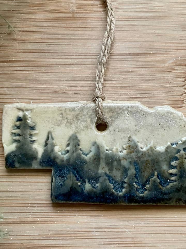 Adorno rústico de cerámica de Nebraska con árboles para venta al por mayor de Flow Art Studios