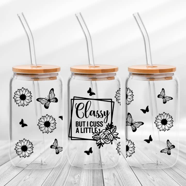 Classy Mas eu almoço um pouco Copo de Vidro 16oz c/ Tampa de Bambu & St. por atacado de Tees of Paradise