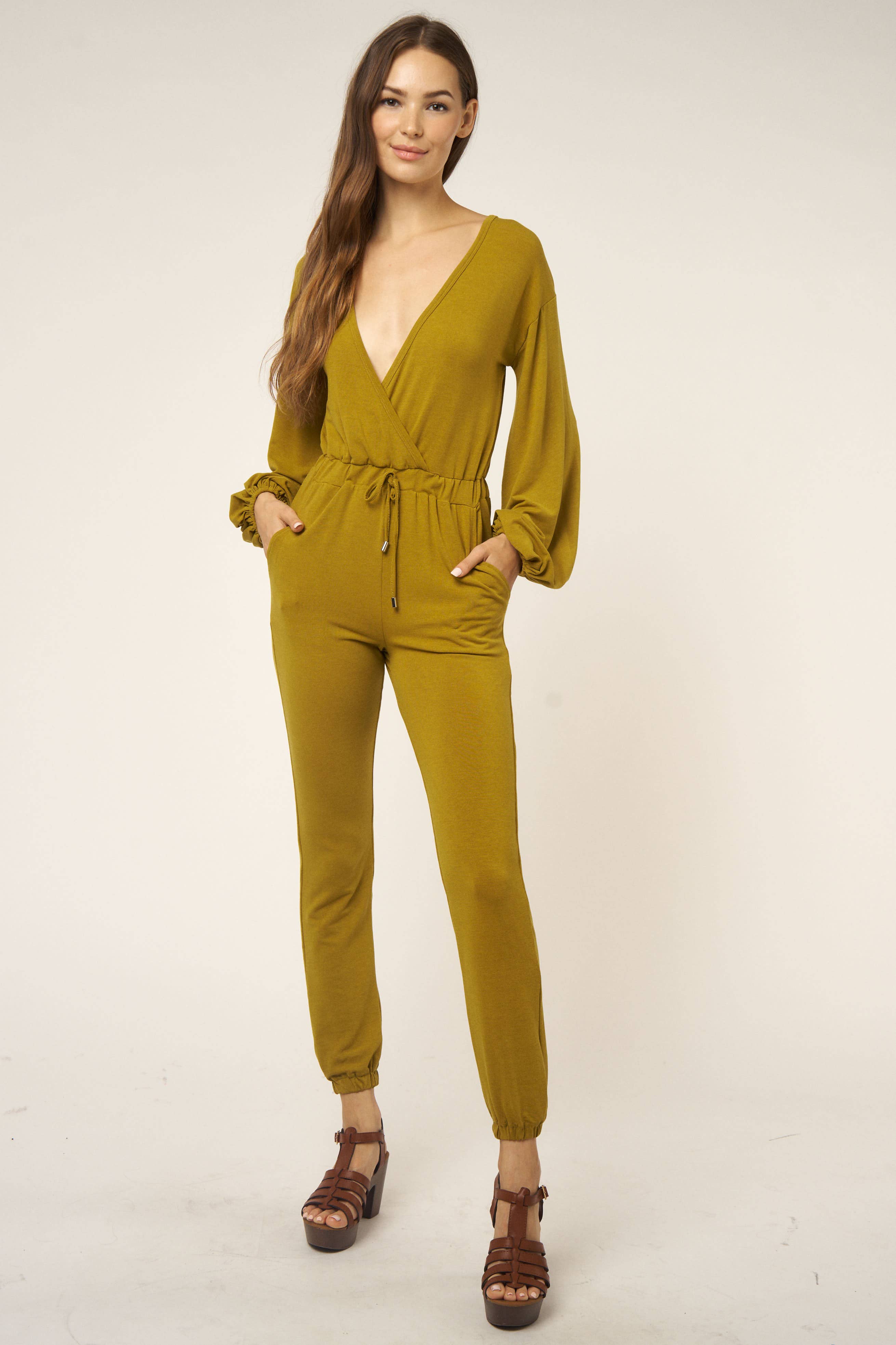 Hers & Mine – wholesale Set med topp och byxa – Dam – LINNE SMOCKED RYNKAD FRÄMRE RÖRET OCH BYXOR SKICKAS14