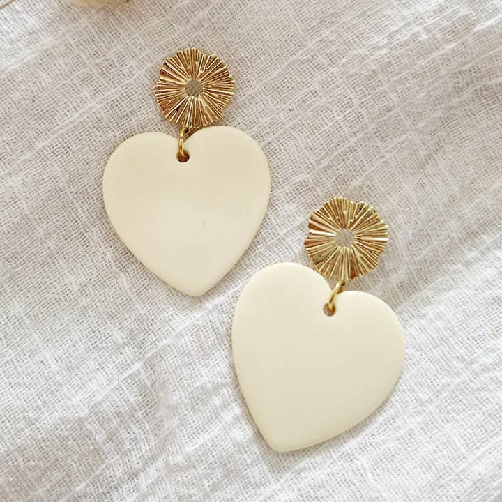 Les Noeuds de Maman - Wholesale Dangle Earrings - Ecru heart earrings0