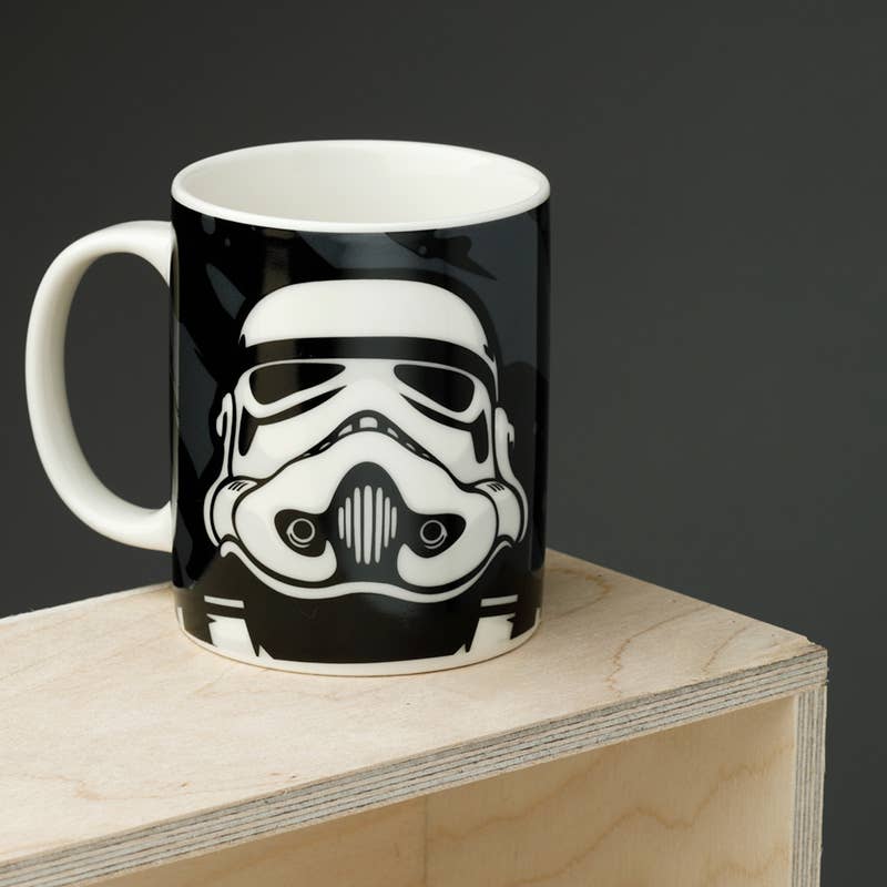 Puckator EU – Großhandel Kaffeebecher – The Original Stormtrooper Tasse aus schwarzem Porzellan2