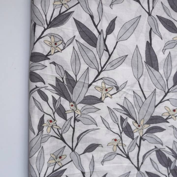 Annahmol - Wholesale Curtain - Vintage Inspired Botanical Sheer Curtains: Assorted Prints43