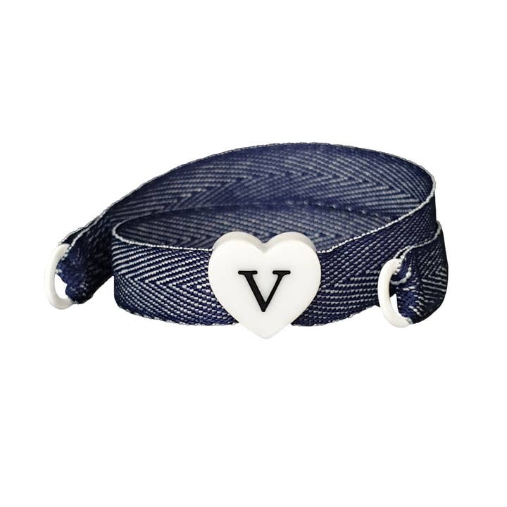 BLACK INITIAL WHITE HEART JEANS BRACELET for wholesale by Smartever Srl
