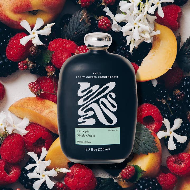 Kloo - Wholesale Iced Coffee/Cold Brew - Craft Coffee Concentrate (Case of 8 Standard and 8 Mini)4