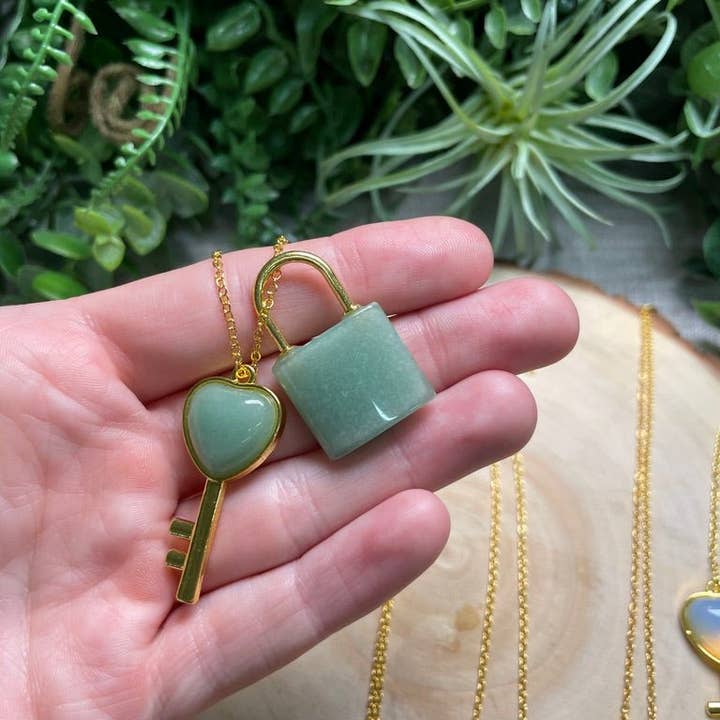 Copper Ashes - Wholesale Pendant/Charm Necklace - Crystal Lock and Key Necklace4