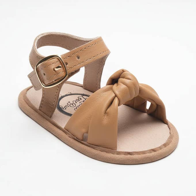 Il Nocciolo per la vendita all'ingrosso da parte di Little Love Bug Company