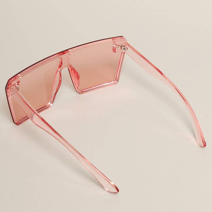 12 VERSCHILLENDE KLEUREN Uniseks transparante zonnebril met platte bovenkant voor groothandel op Faire10