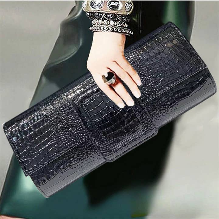WOMEN'S FASHION RETRO COMMUTER CLUTCH_CWAB2616 for wholesale by ACCITY