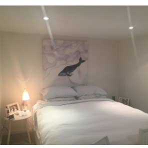 Leinwandbild „Wal“ für den Großhandel von Libby Watkins