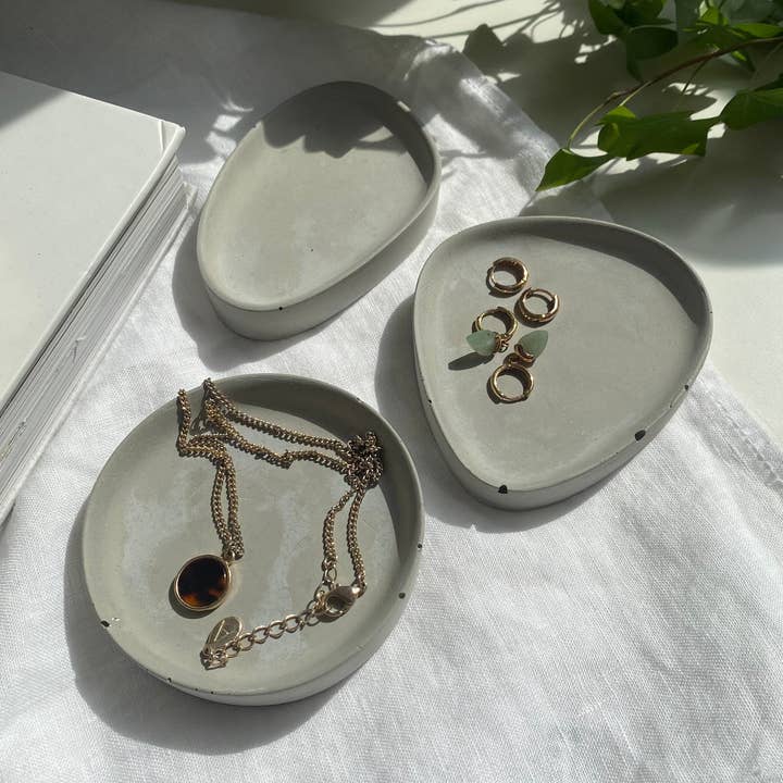 Concrete Trinket Dish | Jewellery Dish | Jewellery Storage | Jewellery Tray for wholesale by Concreates
