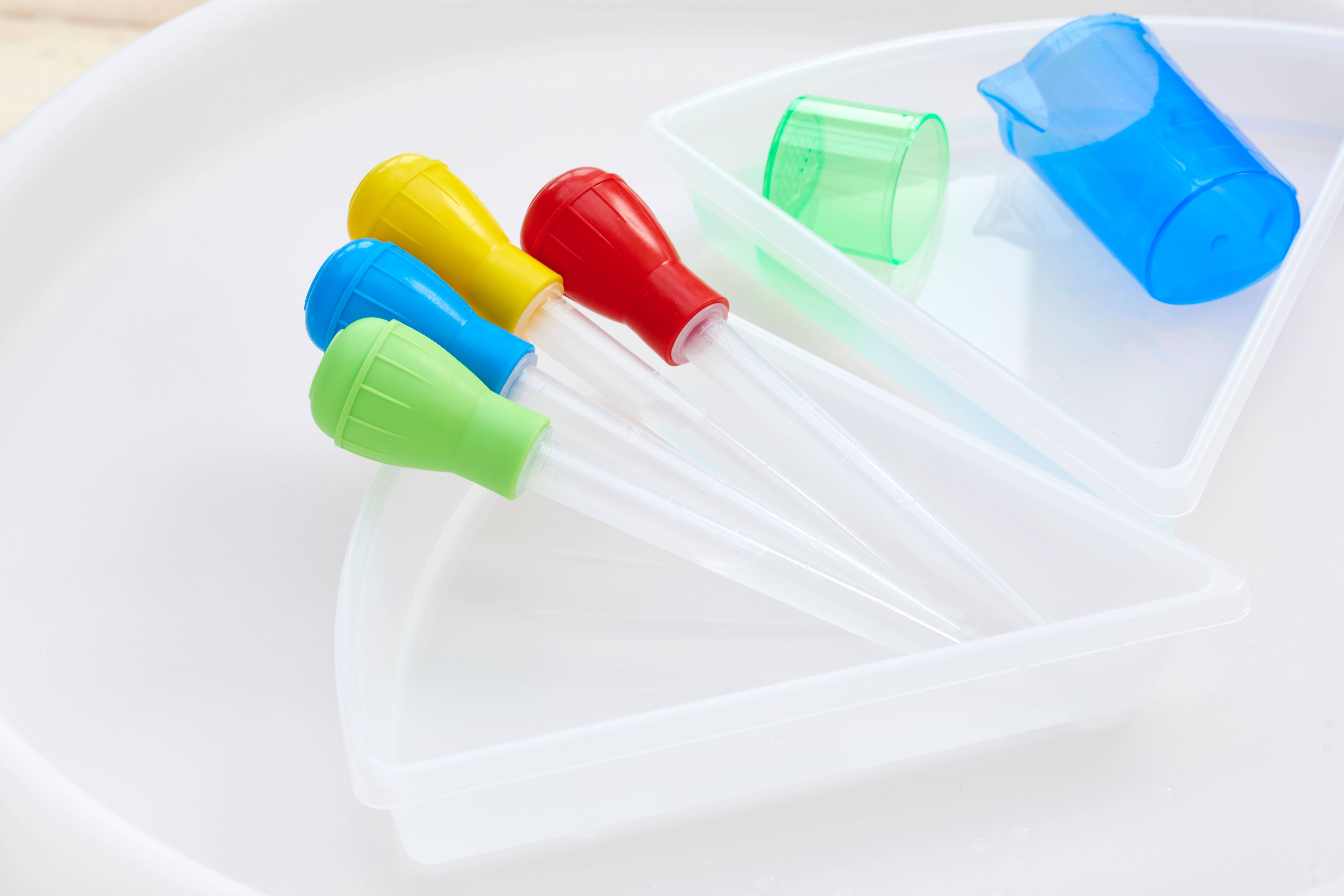 Commotion – wholesale Toy set – Kids – Measuring Pipettes - Giant - Water Play - Dropper7