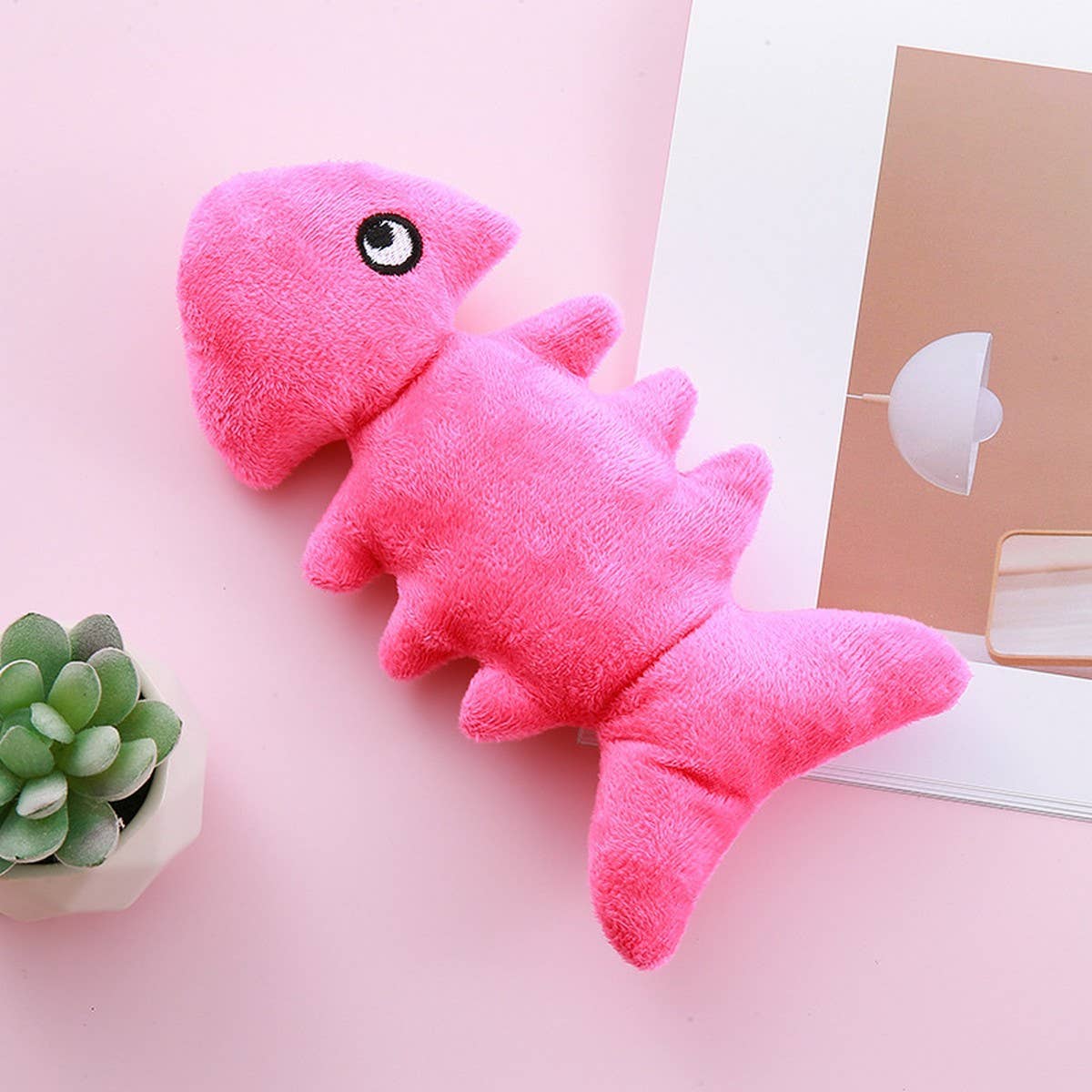 PAWPAWwholesale - Wholesale Pet Toy - Cat - Plush Fishbone Toy, Fun Chew for Cats & Dogs_CWMM54842