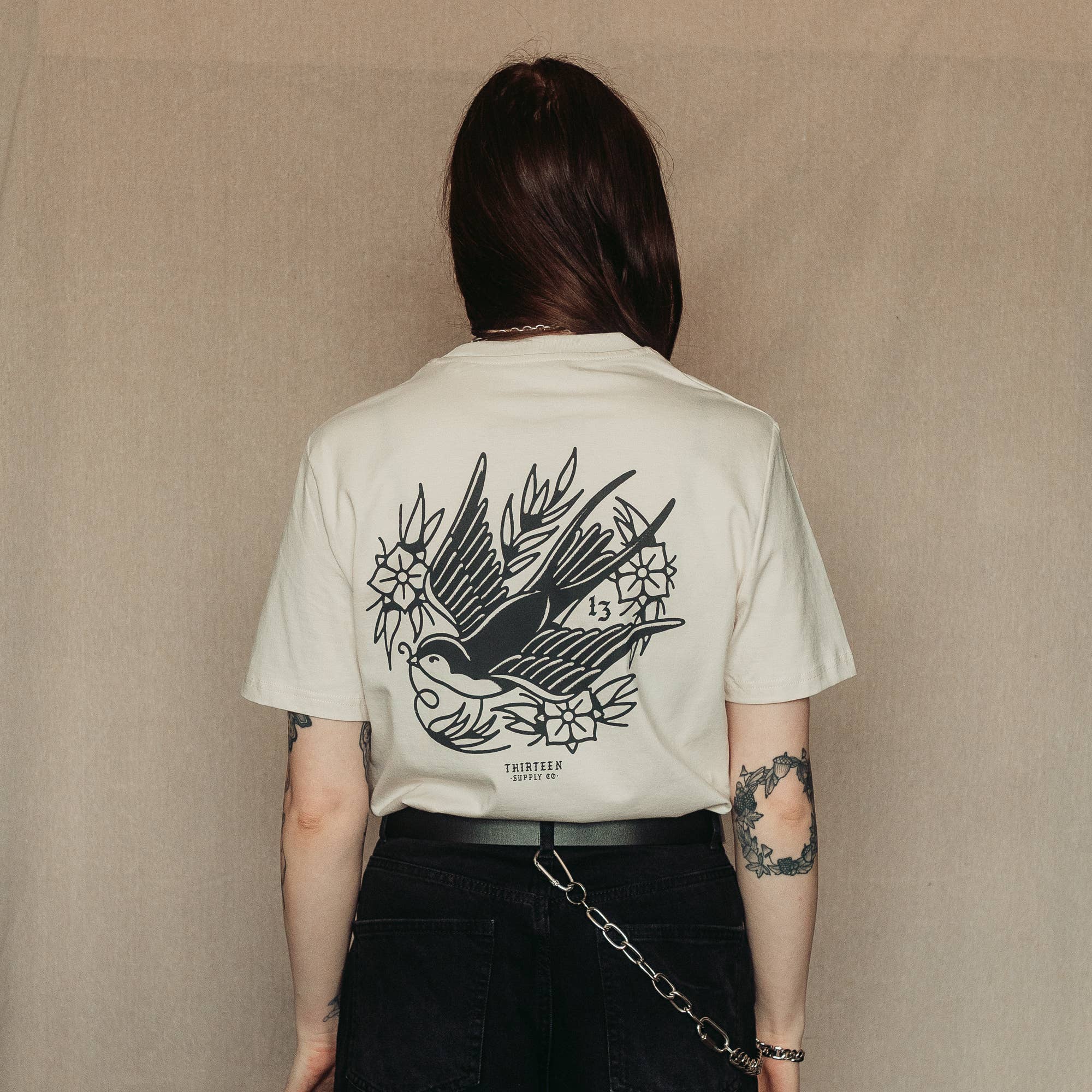 Thirteen Supply Co – wholesale Screen printed t-shirt – Women′s – STEADFAST - SHORT SLEEVE UNISEX T-SHIRT