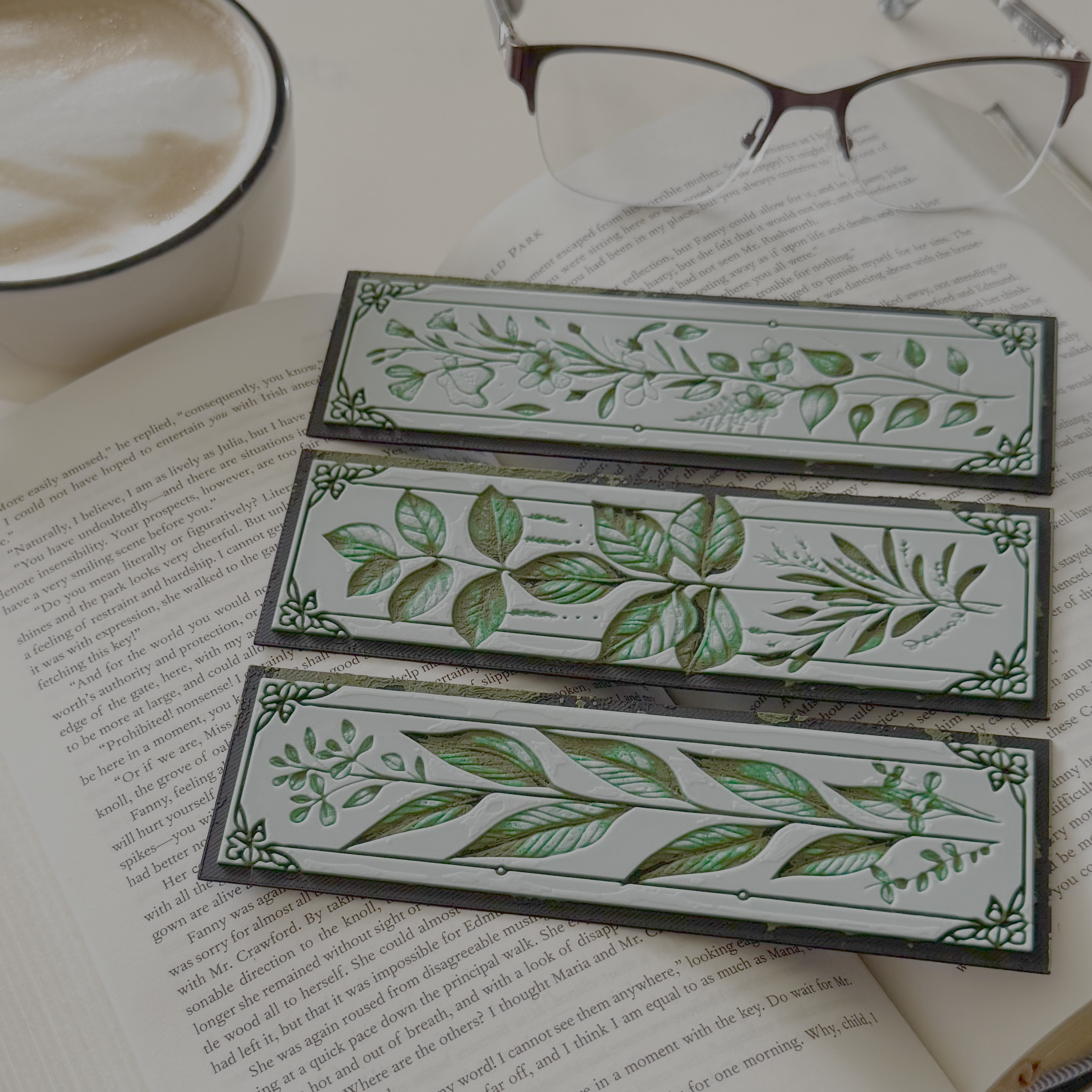 Twisted Layers - Wholesale Bookmark - Botanical 3D Bookmark Set of 31