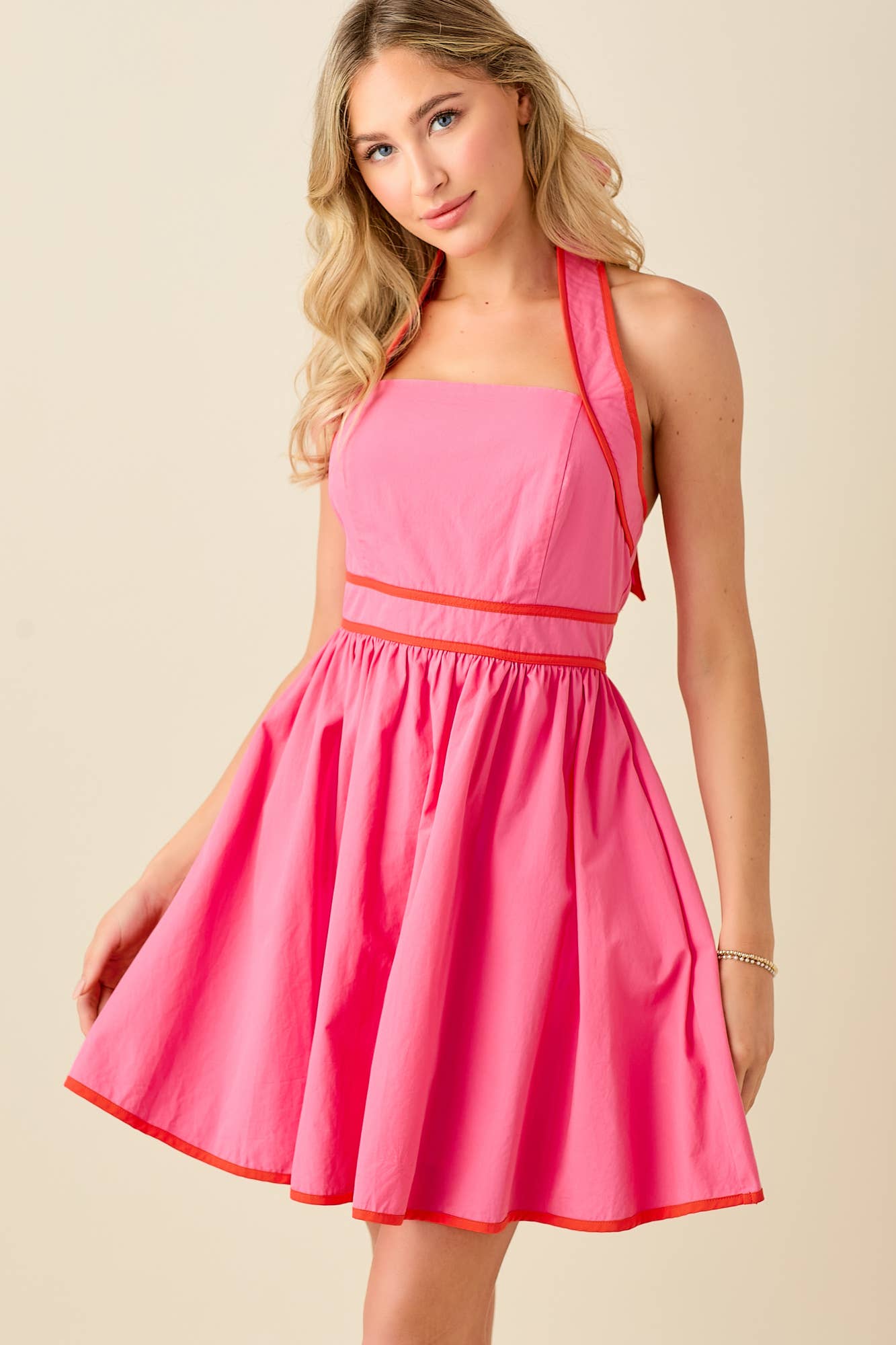 BABY PINK – wholesale Dress – Women's – Halter neck backless mini dress with contrast binding1