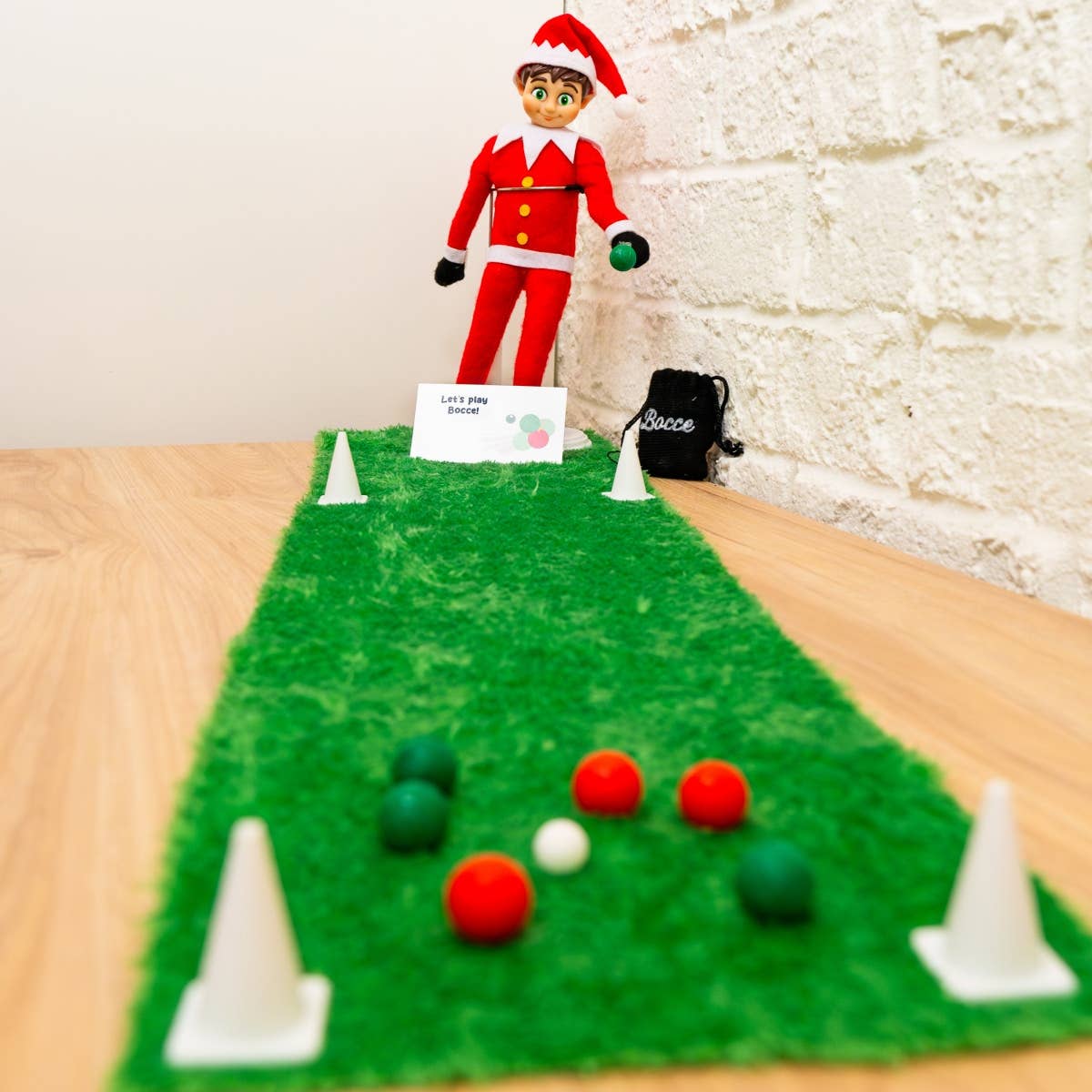 Crafty Holiday Helper - Wholesale Christmas Decoration - 2023 Christmas Elf Adventure17