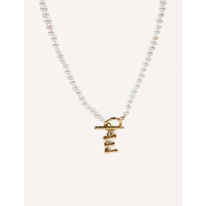 CUCOCUCA - Wholesale Choker/Collar - Handgemaakte parel choker met etnische letter11