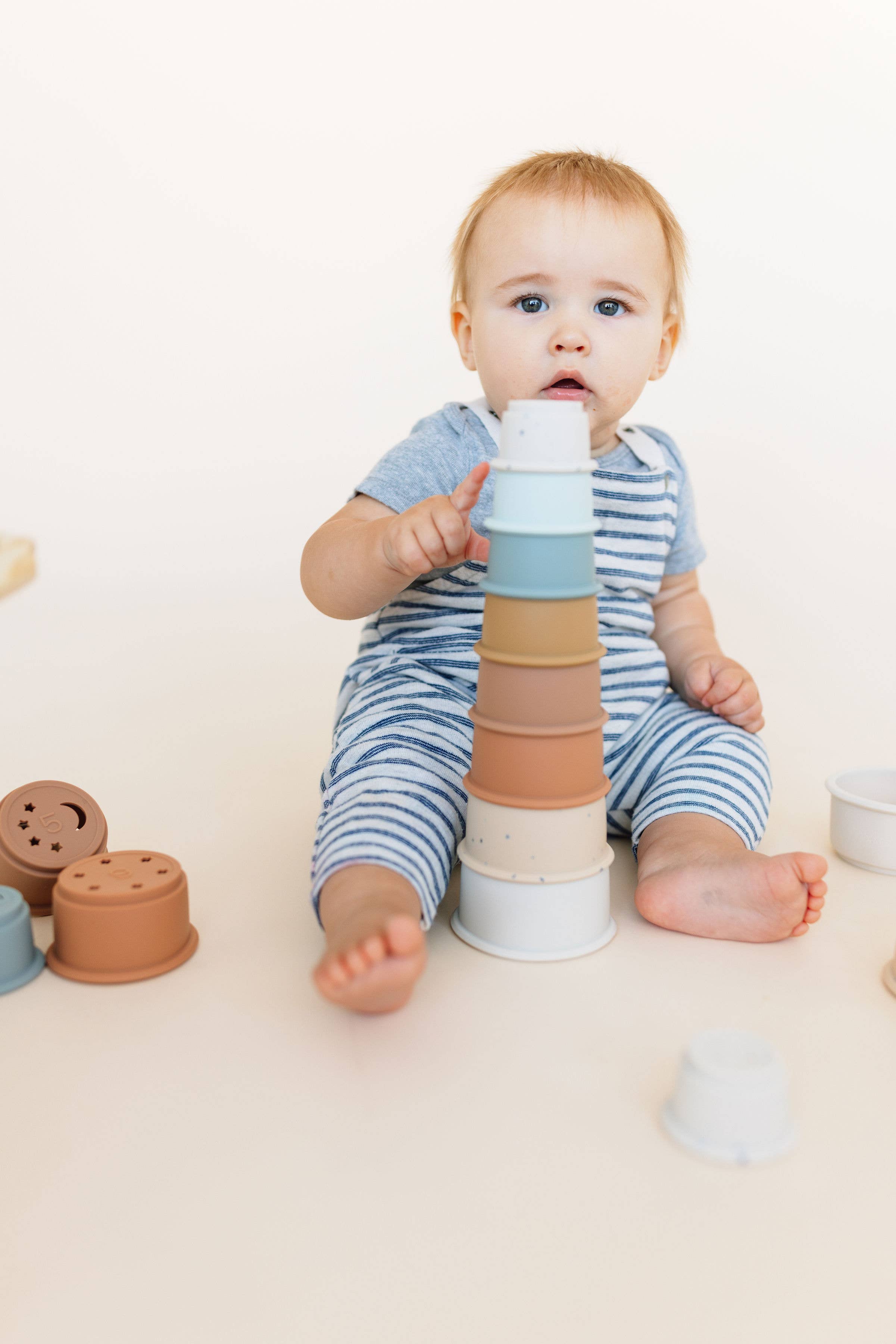 Chewable Charm - Vente Jeu d'anneaux à empiler – bébé - Gobelets de dentition en silicone7