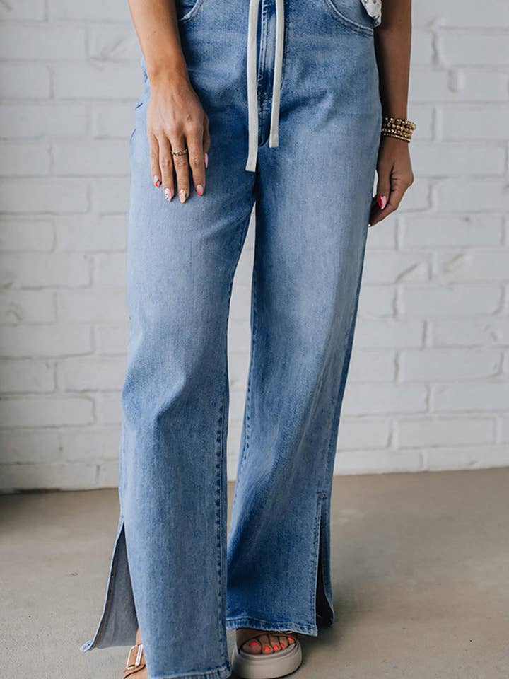 Split-Hem Straight Jeans for wholesale by Mccolin