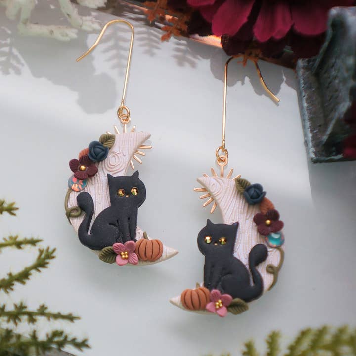 Luna Kitty Ohrringe für den Großhandel von Colourful Blossom