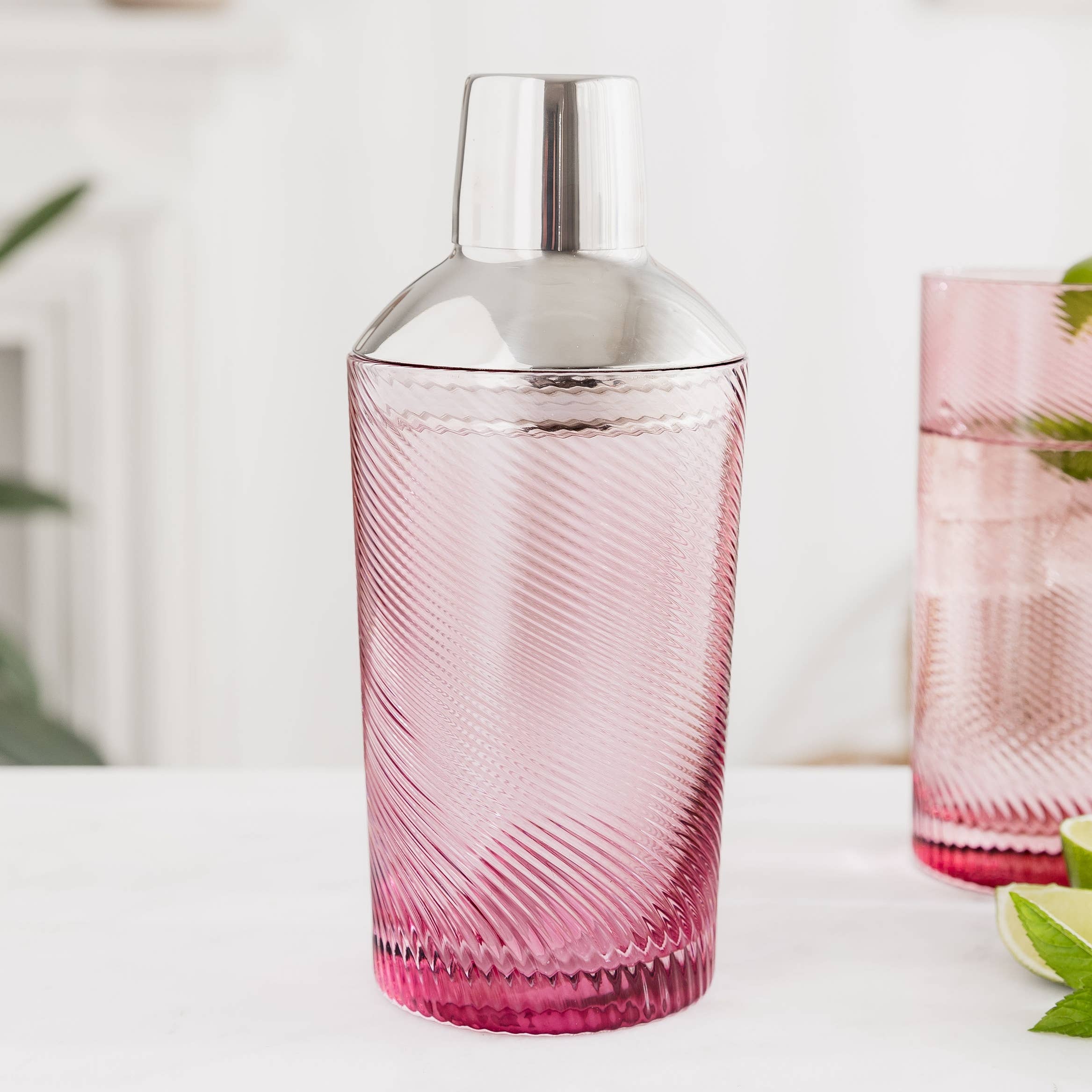 UBERSTAR – wholesale Cocktail shaker – Twist Glass Cocktail Shaker - Pink1