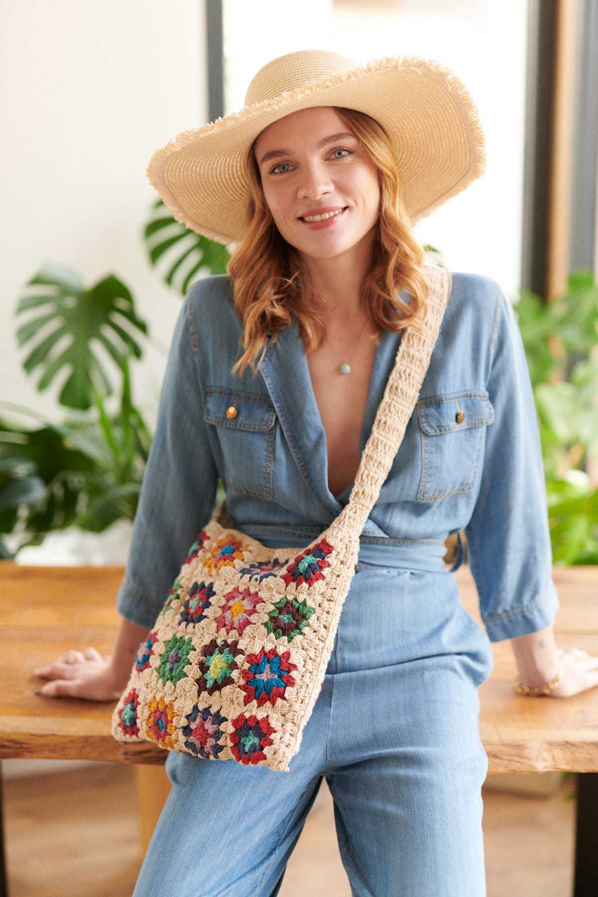 WIT Gekleurde gehaakte schoudertas uit Honduras voor groothandel op Faire1