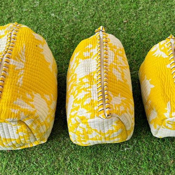 bhavnas boutique - Vendita all'ingrosso Borsa per trucchi/cosmetici - Borsa cosmetica gialla Borsa da toilette Borse trapuntate in cotone indiano3