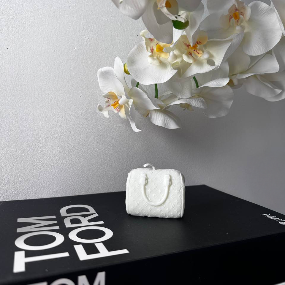 Viini Fire - Wholesale Novelty Candle - Designer Bag Candle LV1