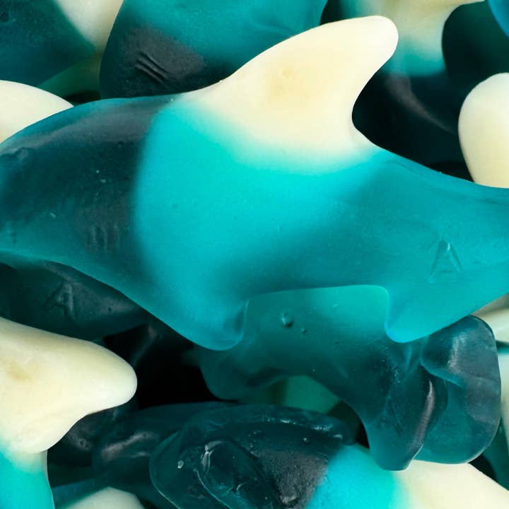 Martin's Country Store LLC - Wholesale Gummy - BLAUWE GUMMY SHARKS 12,8 oz1
