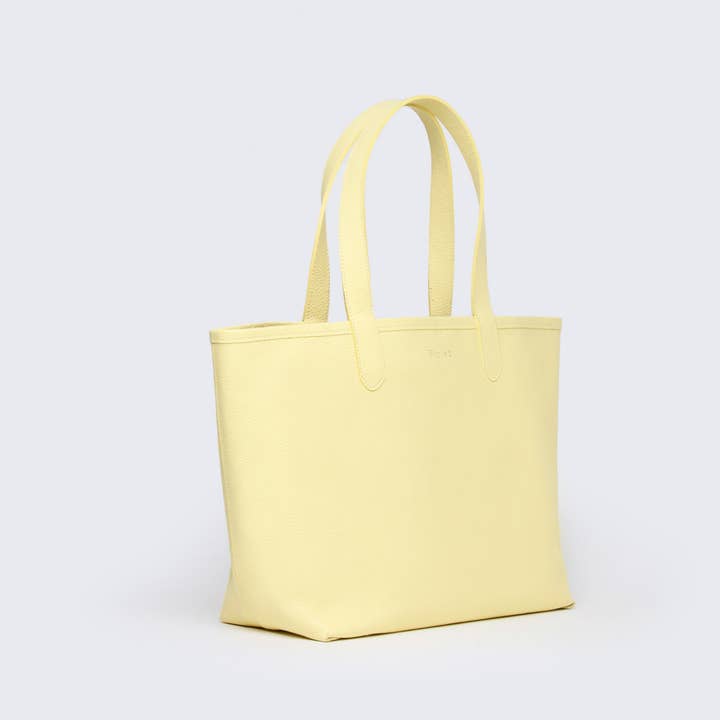 Bolso de mano Kyle Pebbled Leather para mujer, amarillo para venta al por mayor de MESCH