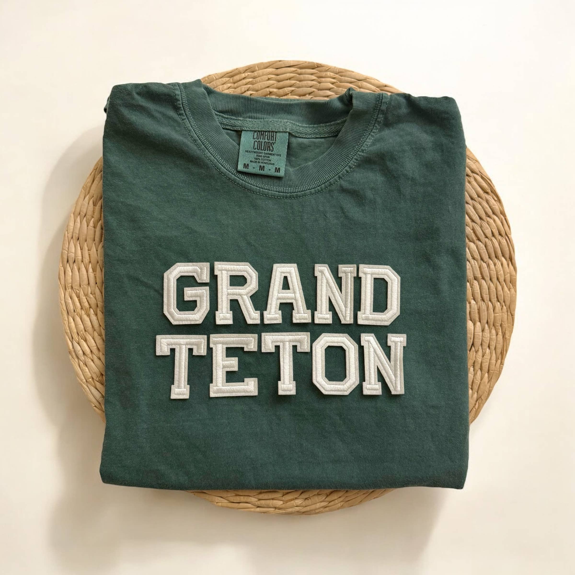 Threads And Needles, INC. - Wholesale Screen Printed T-Shirt - Unisex - GRAND CANYON National Park Comfort Colors Shirt, Hiking Shir0