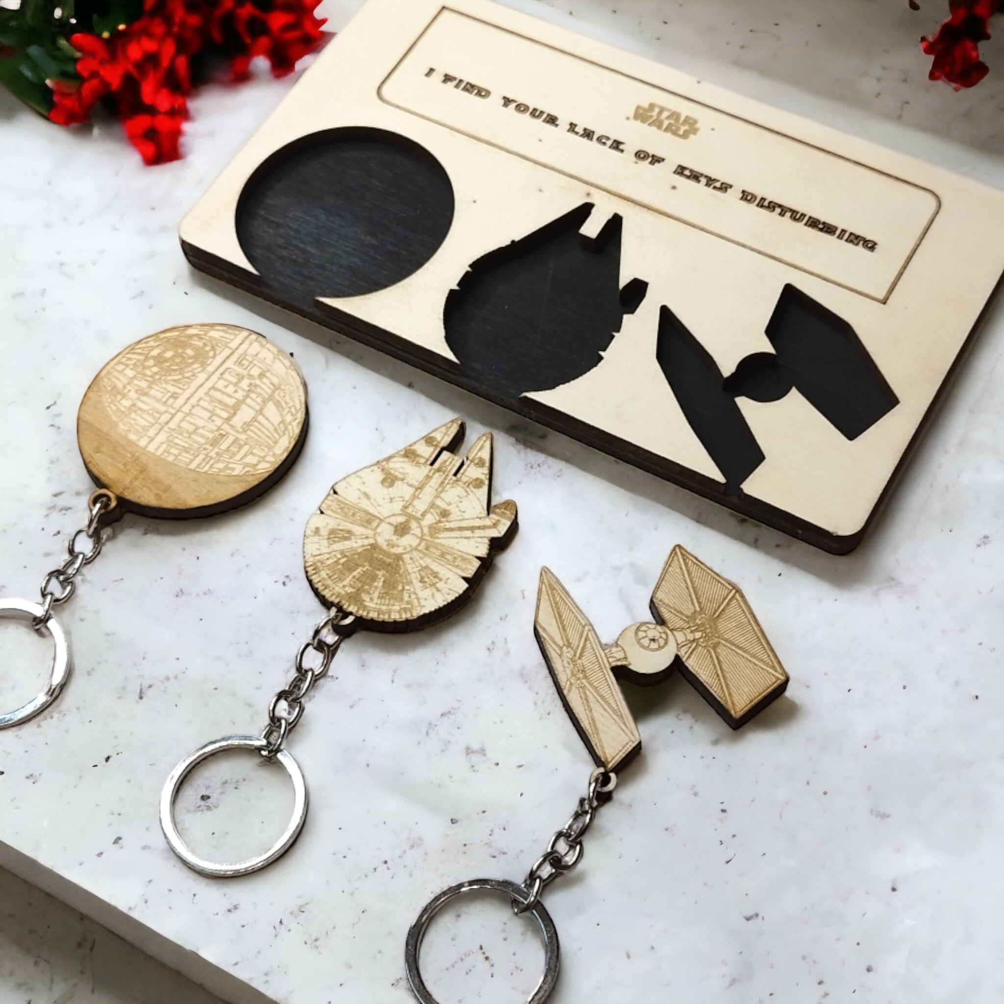 Studio Rima – wholesale Keychain – Unisex – Star Wars Ships Wall Mounted Key Holder - Geek Keychains3