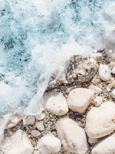 Sea and Stone Candle | Soy | Natural | Wood Wick for wholesale by Willow & Wick Candles