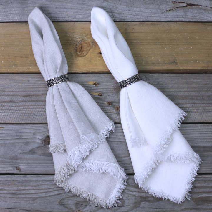 LinenCasa - Wholesale Dinner & Cloth Napkin - Linen Napkin – Stonewashed – White with Frayed Edges11