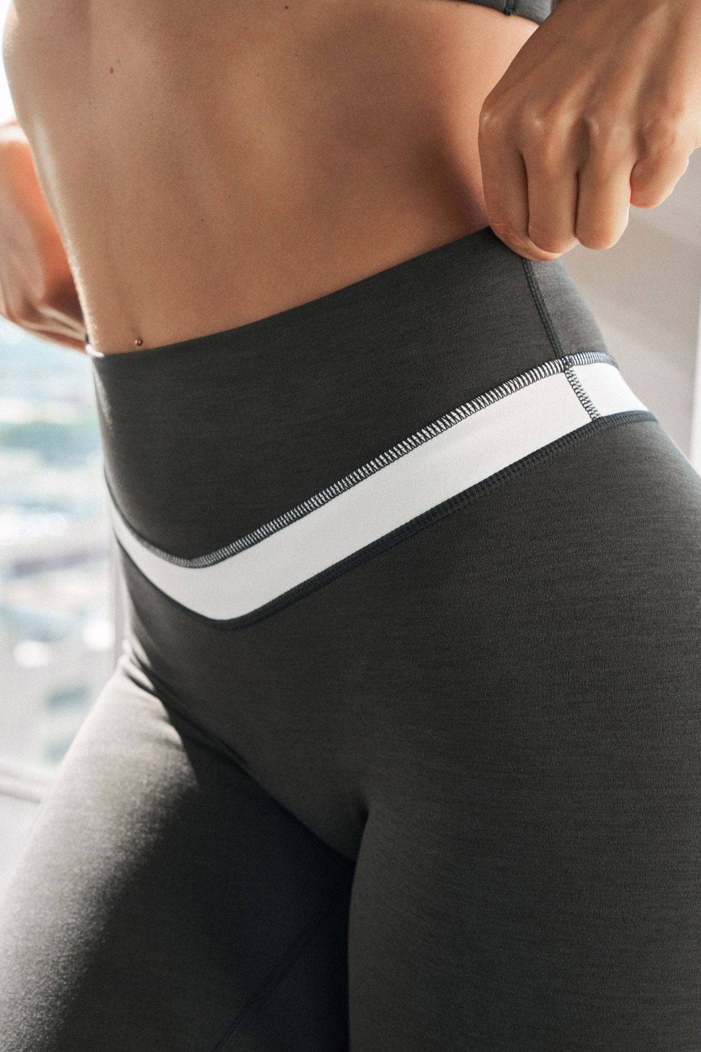 Vitality - Wholesale Athletic/Lounge Leggings - Women's - Vitality Daydream® Block Pant - Tuxedo2