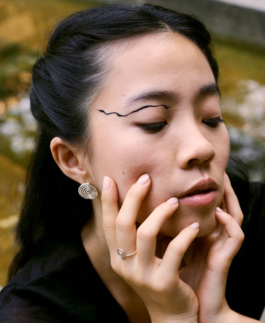 Ann Acid – Engroshandel Ørestikkere – ALICE store ørestikker4