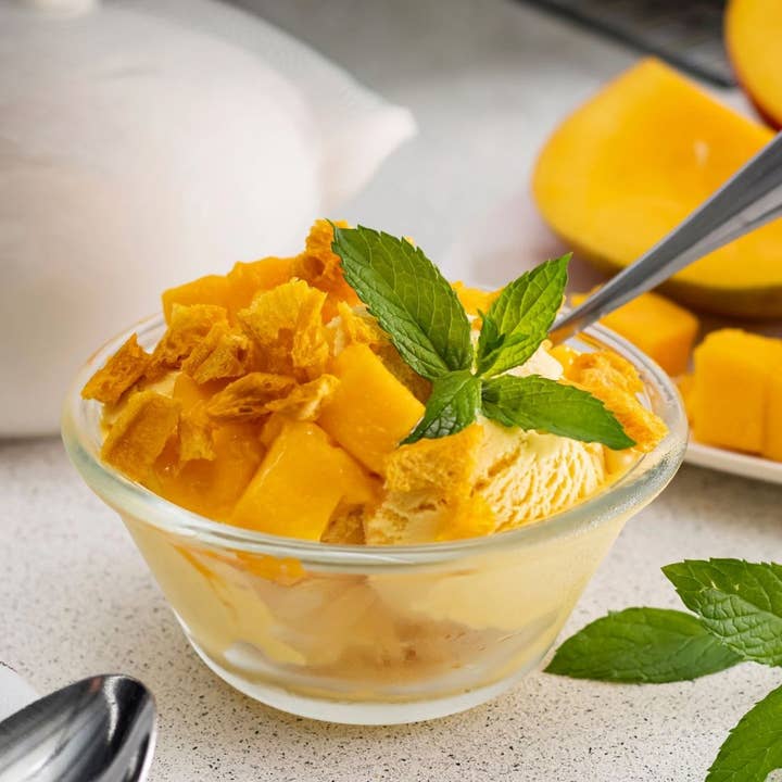 Yammy - Wholesale Dried/Dehydrated Fruit - Dried Mango Chips Snack Pack: Gluten Free, Vegan