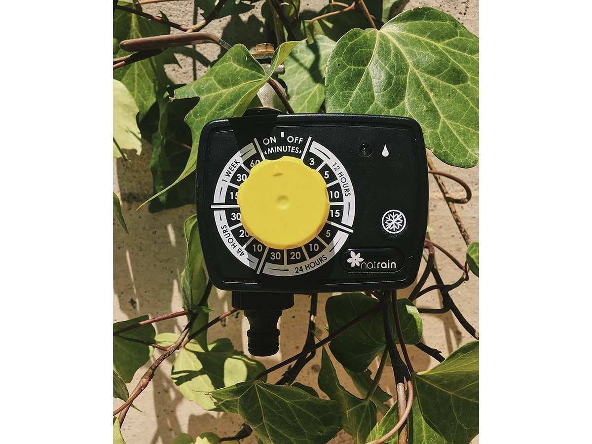 JARDIN Y NATURA OUTDOOR & GARDEN PRODUCTS SL - Wholesale Garden Tool - Pre-programmed irrigation programmer - EASY ON1