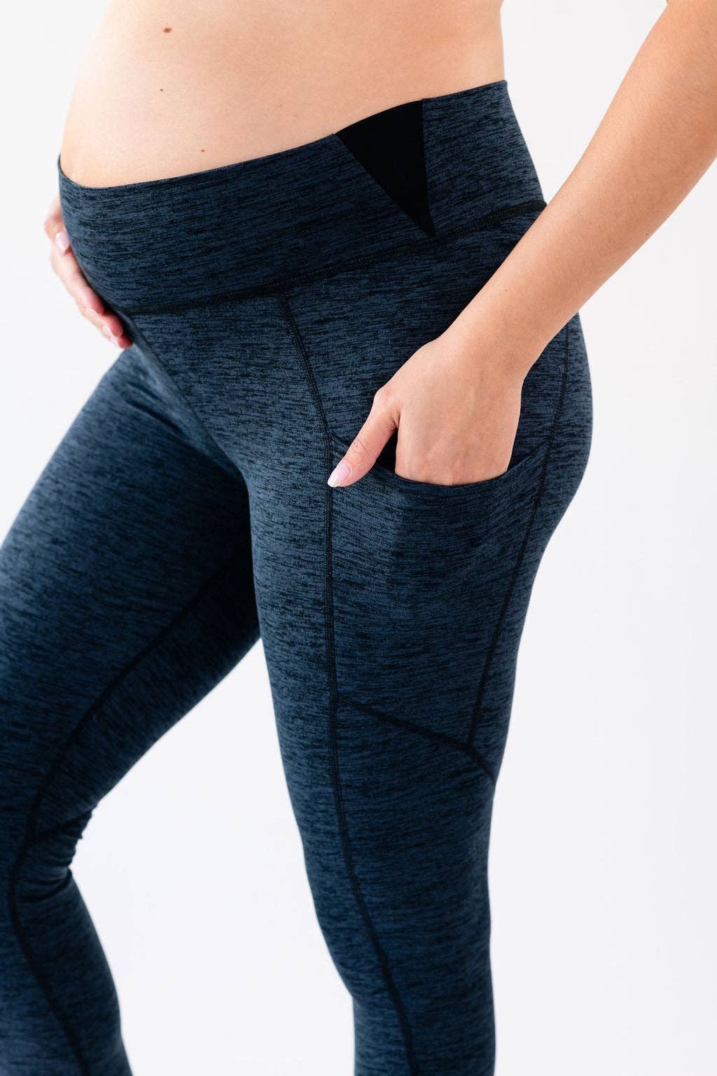 Berkley Clothing - Vente Legging tendance – maternité - Legging 7/8 taille haute ultra doux Cindy - Gris sidéral3