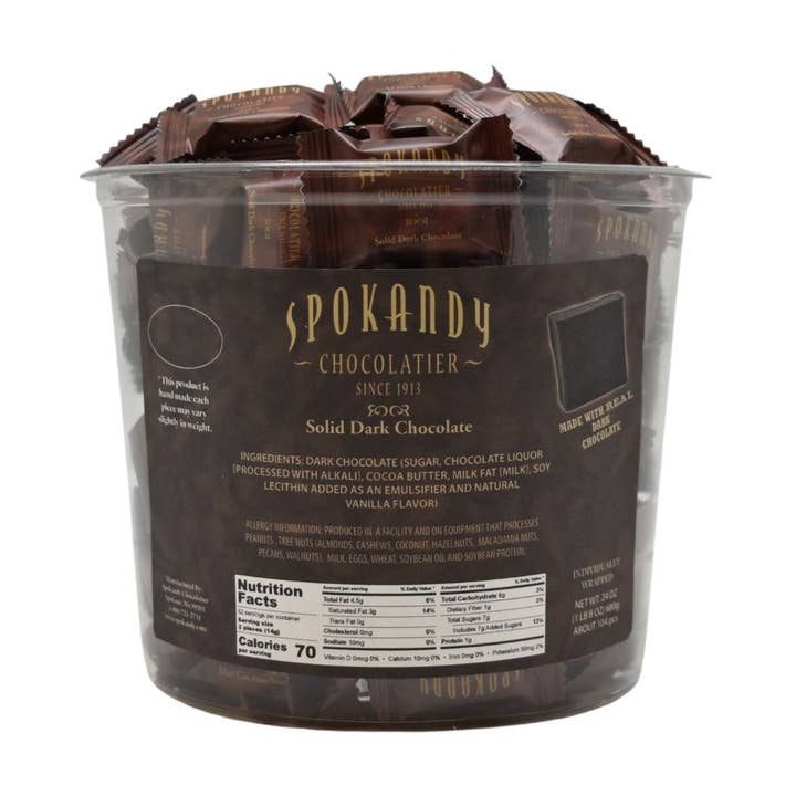 Carrés de chocolat noir massif de 1,5 lb dans la baignoire pour la vente par Spokandy Chocolatier