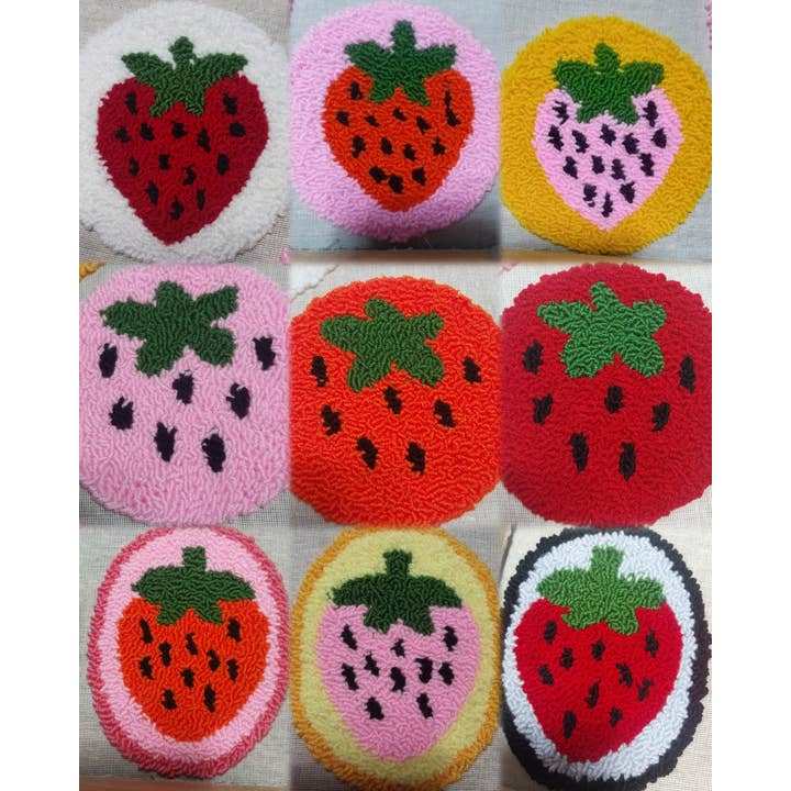 Sottobicchieri Punch Needle Fatti a Mano con Fragole – Varianti di Colore per la vendita all'ingrosso da parte di despinacrafting
