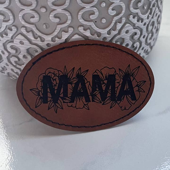 Mama gegraveerde leren patch voor wholesale door SimplyWishfulCo