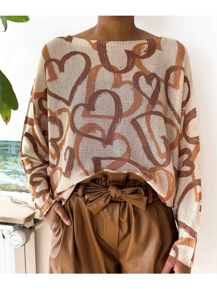 LOOWIE - Wholesale Knit Sweater - Women's - 191 One Size Beige Heart Printed Knitted Sweater LOOWIE