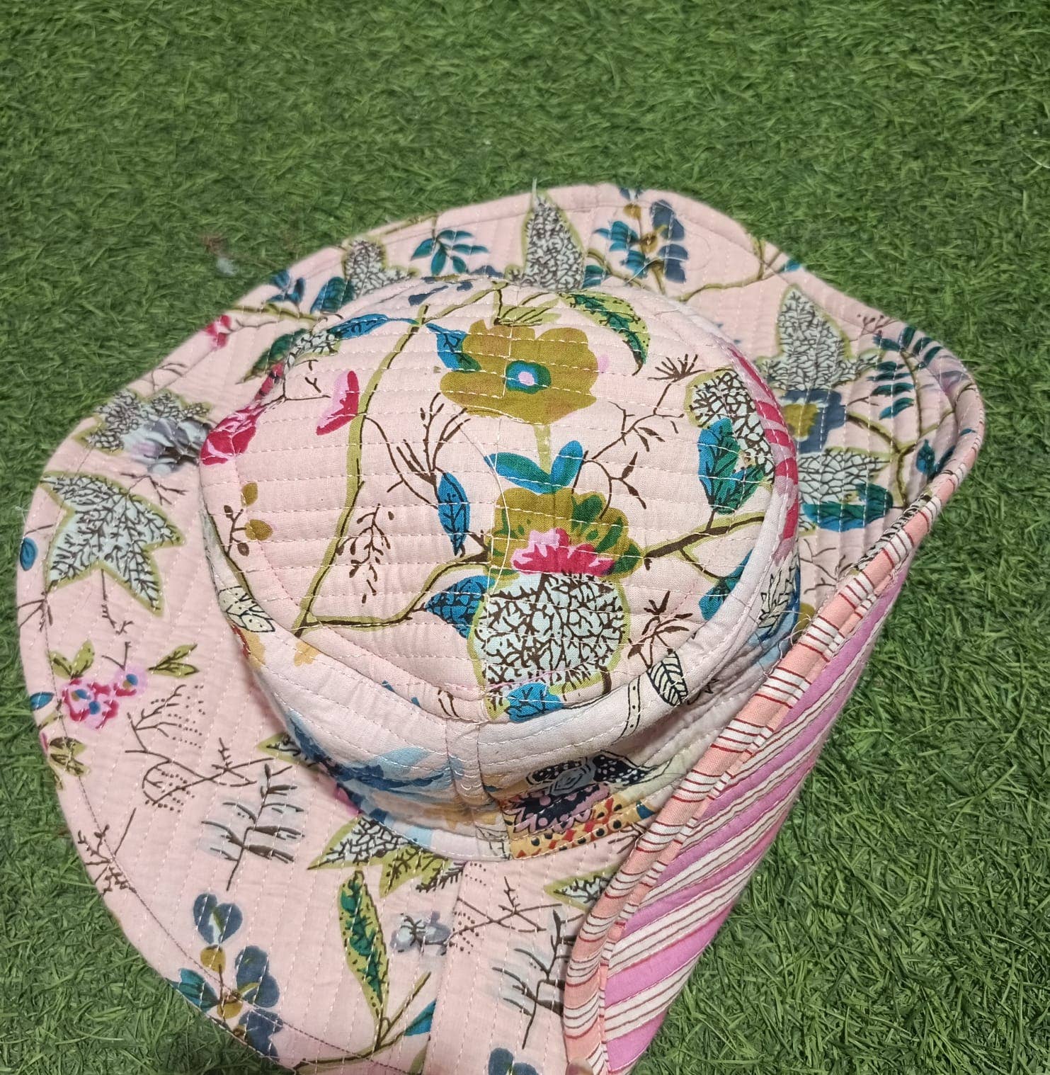 Meghcraft - Wholesale Bucket Hat - Women's - Handmade Cotton Reversible Bucket Hat - Sun Hat Unisex3