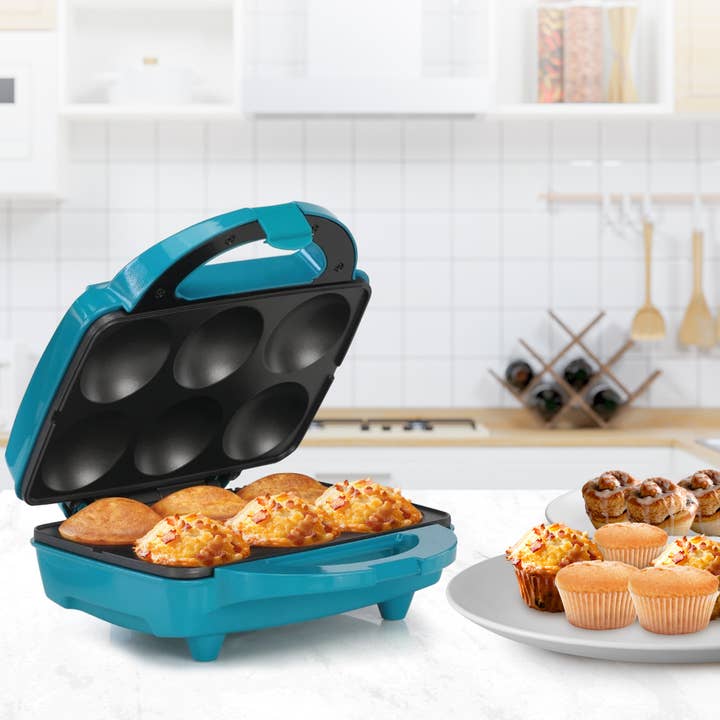 Holstein Housewares - Wholesale Kitchen Appliance - Holstein Housewares Cupcake Maker 6 Full Size Muffins18