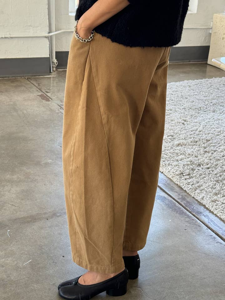 Le Bon Shoppe - Wholesale Pants – Women's - Arc Pants (2S-2M-1L-1XL)17