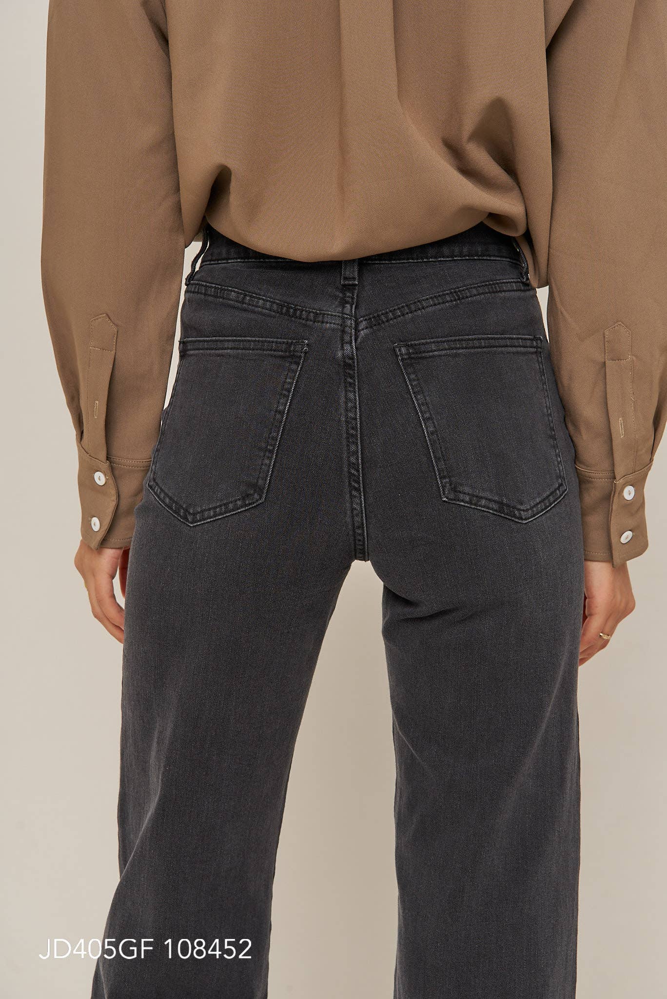 Oraije Paris - Vendita all'ingrosso Jeans - Donna - Jeans Barbara a gamba larga3