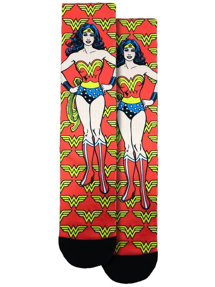 Spoontiques, Inc - Wholesale Socks - Unisex - Wonder Woman Socks