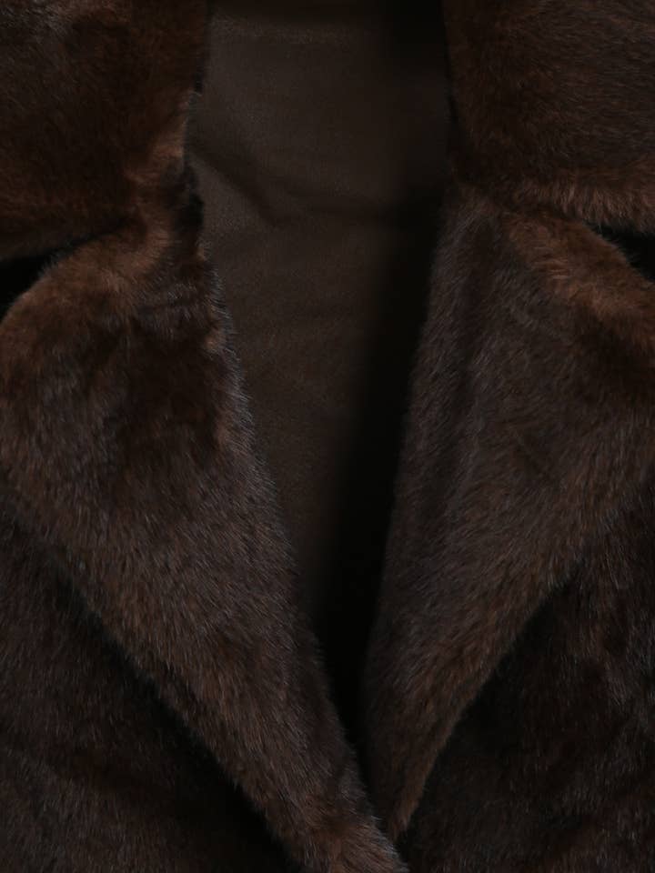 DIX-ONZE - Wholesale Fur/Faux Fur Coat - Women's - Soft Effect Fur Jacket – Chic & Versatility1